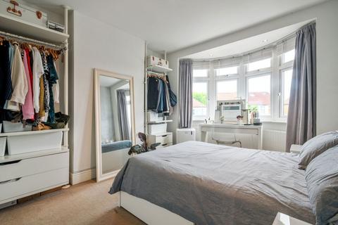undefined, Red Lion Road, Surbiton KT6