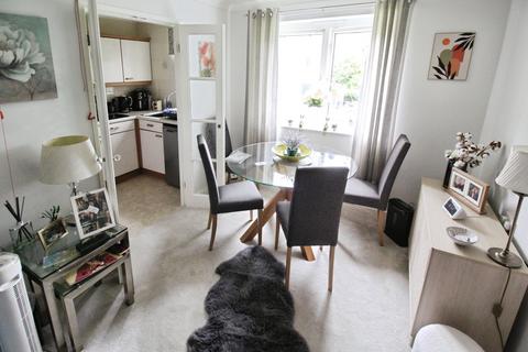 undefined, London Road, Cheshire CW9