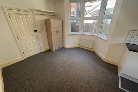 Studio to rent, Studio Flat – Lordsmead Road, Tottenham N17