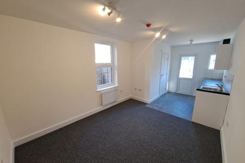 Studio to rent, Studio Flat – The Avenue, Bruce Grove N17