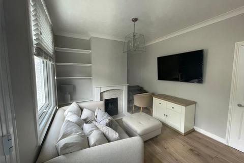 59 Kent Road, Halling, Rochester, ME2 1AR