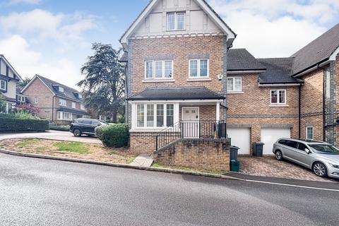 Rawlins Rise, Tilehurst, Reading, RG31