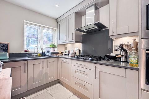 undefined, Rawlins Rise, Tilehurst, Reading, RG31