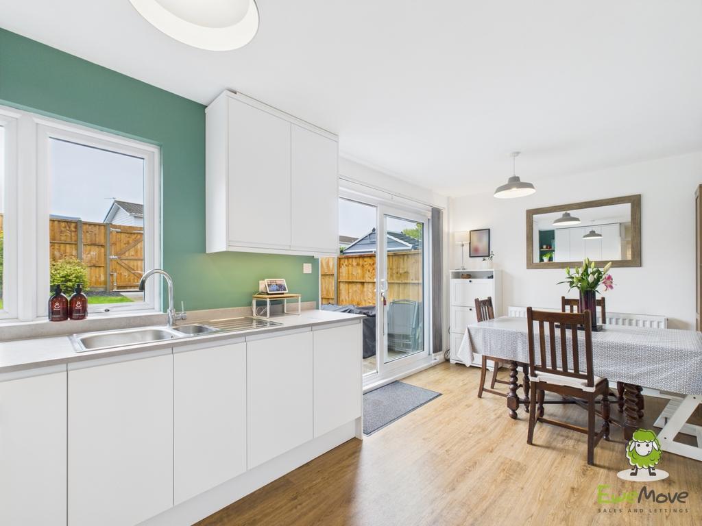 Ewe Move Estate Agents Basingstoke