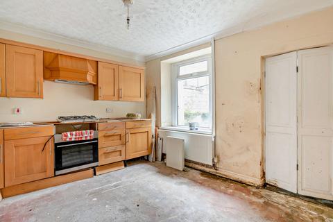 9 Springfield Terrace, Neath, SA11 1AB