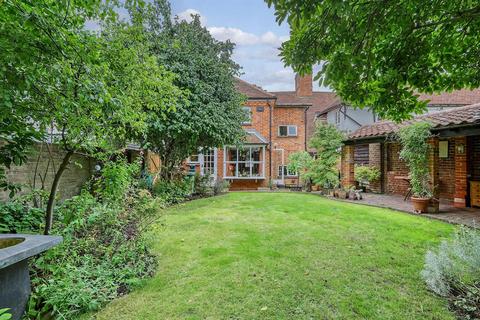 undefined, Cricketers Lane, Herongate, CM13