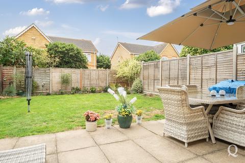 20 Yeates Drive, Kemsley, Sittingbourne, ME10 2UH
