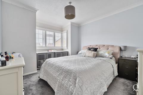 20 Yeates Drive, Kemsley, Sittingbourne, ME10 2UH