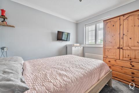 20 Yeates Drive, Kemsley, Sittingbourne, ME10 2UH