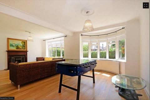 undefined, St Dunstans Gardens, Acton, W3