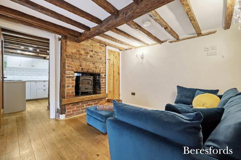 27 Mores Lane, Pilgrims Hatch, Brentwood, CM14 5RU