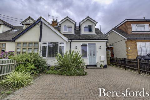 Orchard Lane, Pilgrims Hatch, CM15
