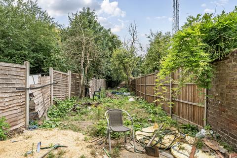 14 Oakhill Road, Sutton, SM1 3AB