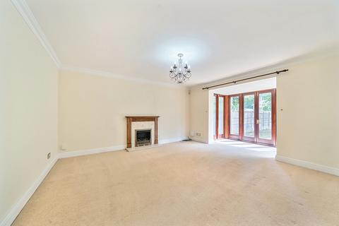5 bedroom detached house for sale, Ducks Hill Road, Northwood