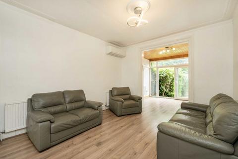 5 bedroom semi-detached house for sale, Wentworth Park, London N3