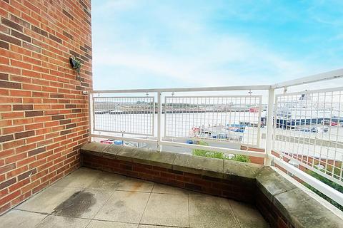 2 bedroom apartment for sale, Commissioners Wharf, North Shields