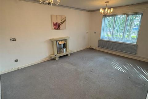 2 bedroom apartment for sale, Glenroyd Avenue, Odsal BD6