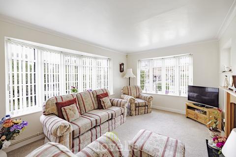 3 bedroom bungalow for sale, North Sea Lane, Humberston DN36