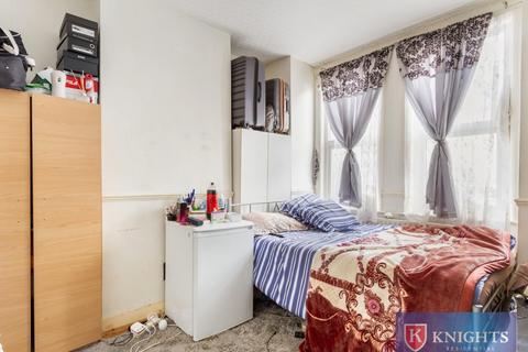 undefined, Marsden Road, London, N9