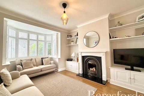 4 bedroom semi-detached house for sale, Percival Road, Hornchurch, RM11