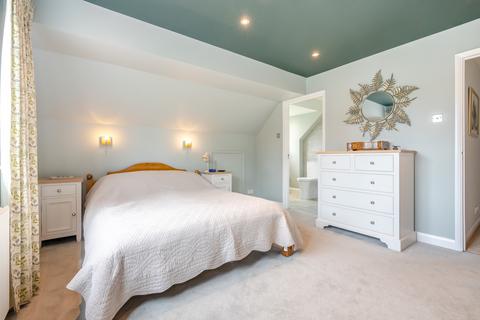 5 bedroom detached house for sale, Church Grove, Little Chalfont