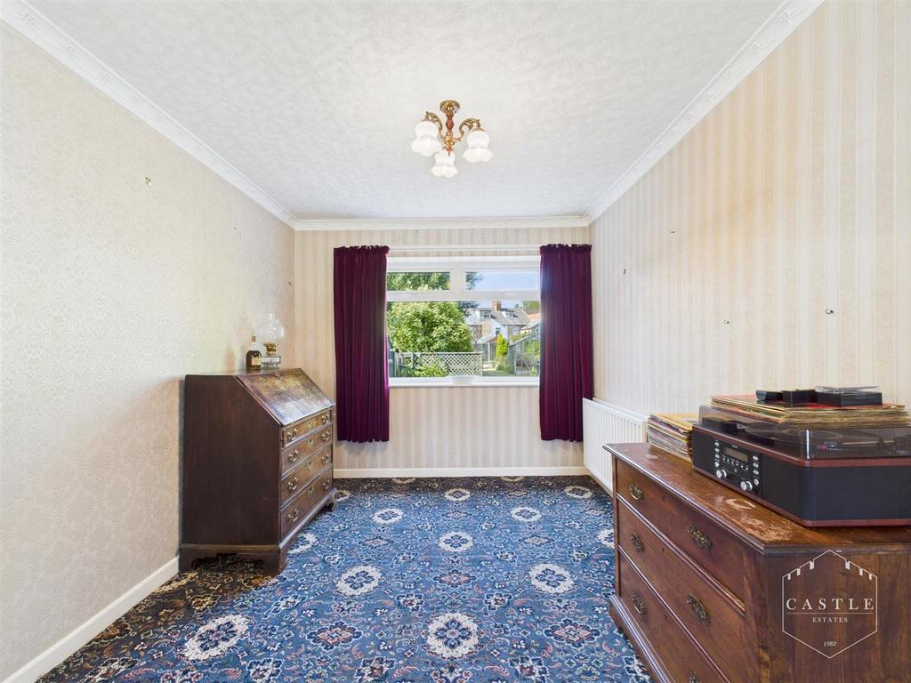 Lounge/dining room