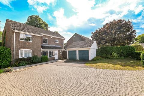 4 bedroom detached house for sale, Spinney Way, New Milton, Hampshire, BH25