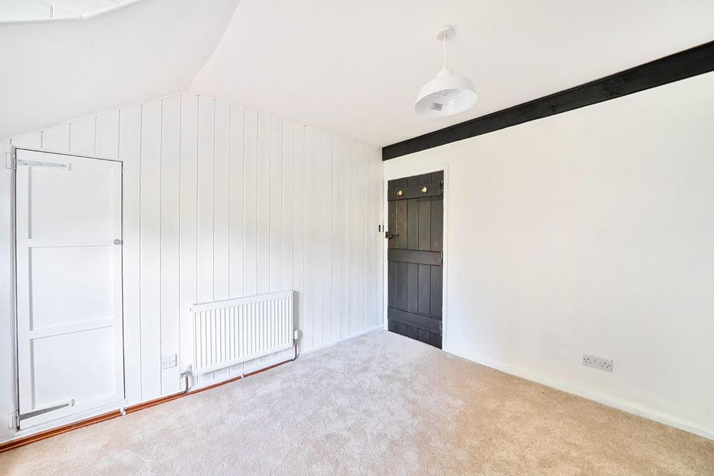 Bedroom 3.jpg