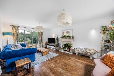 undefined, The Maples, Cirencester, Gloucestershire, GL7