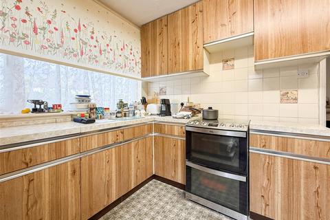3 bedroom semi-detached house for sale, Queenborough Road, Southminster