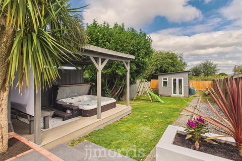 2 bedroom semi-detached house for sale, Foley Way, Haverfordwest