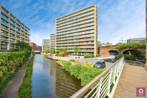 undefined, St Georges Island, Castlefield, Manchester City Centre, M15
