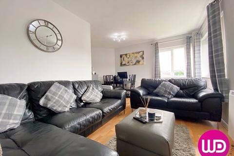 2 bedroom flat to rent, Felling, Gateshead NE10