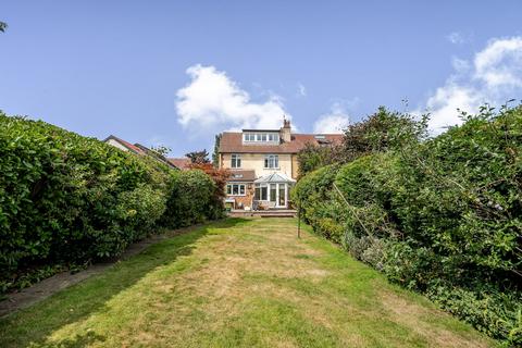 4 bedroom semi-detached house for sale, Longley Road, Almondbury, Huddersfield