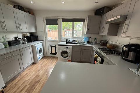 undefined, Cumbria Close, Dunstable LU5