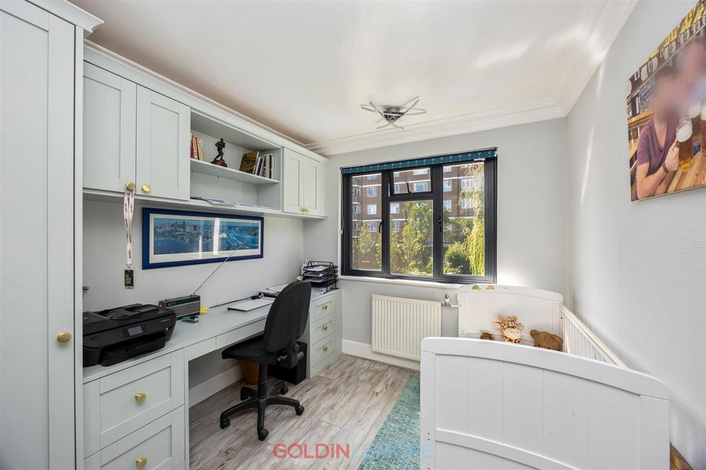 Bedroom/Study