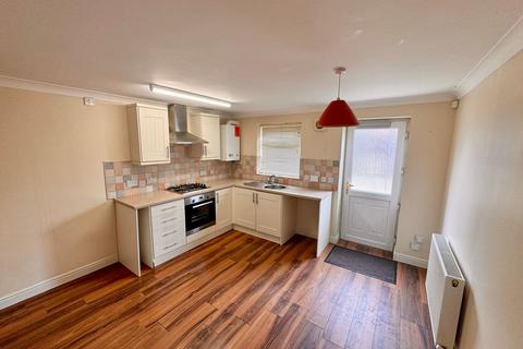 2 bedroom terraced house to rent, North Road, Darlington DL1
