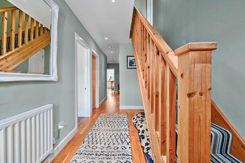 5 bedroom detached house for sale, Kingsford Street, Ashford TN25