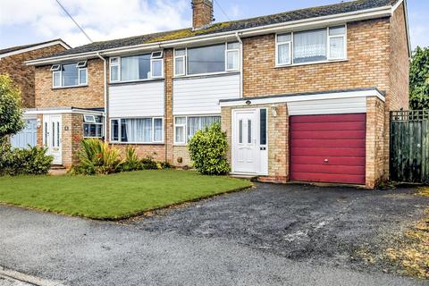 4 bedroom semi-detached house for sale, Abberley Avenue, Stourport-on-Severn, Worcestershire, DY13