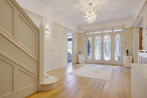 4 bedroom detached house for sale, Queens Park Avenue, Bournemouth BH8