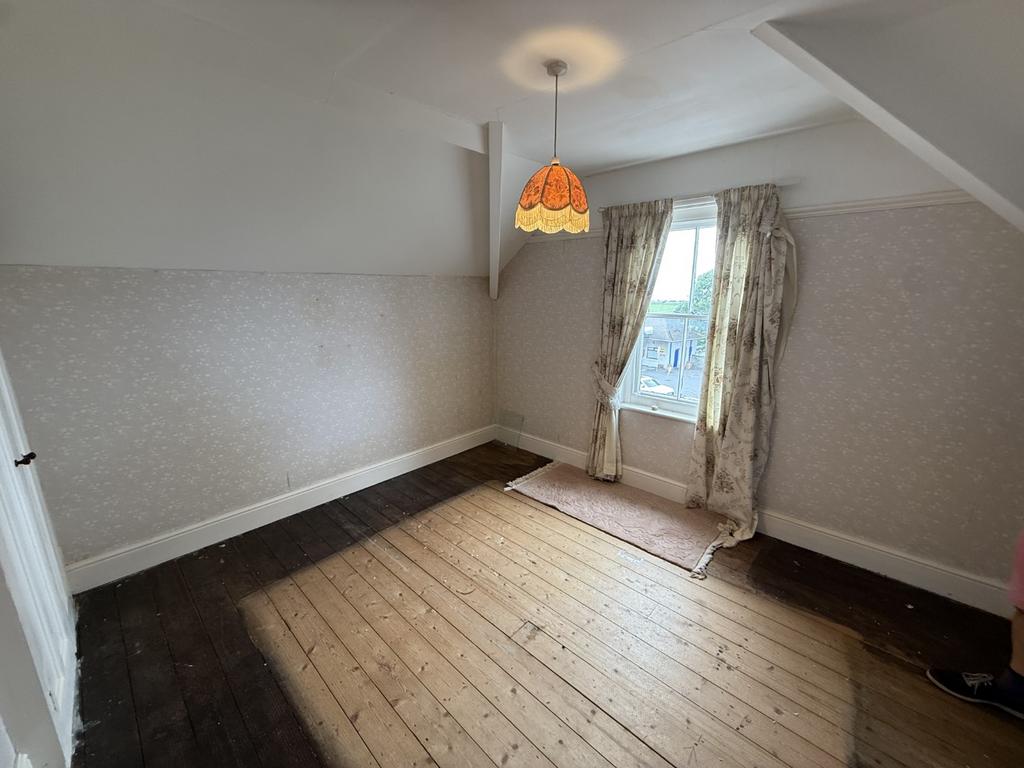 Front Bedroom 3