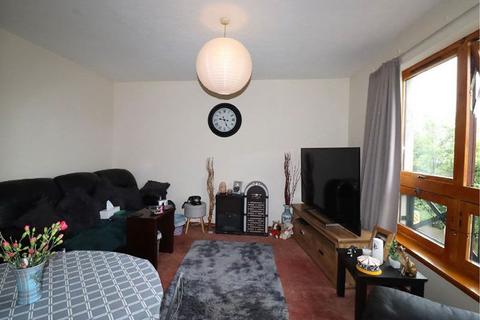 1 bedroom flat for sale, Tulloch Square, Dingwall IV15