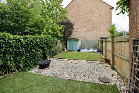 5 Dawson Road, Market Weighton, York, YO43 3GE