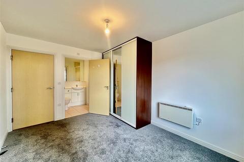 2 bedroom apartment for sale, The Blenheim Centre, Hounslow TW3