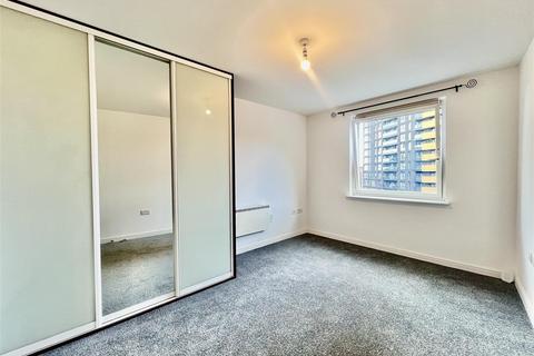 2 bedroom apartment for sale, The Blenheim Centre, Hounslow TW3