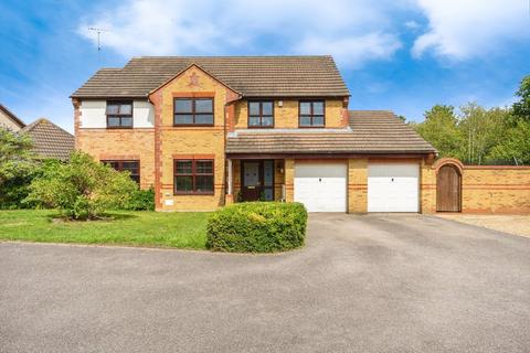 4 bedroom detached house for sale, Shirley Moor, Milton Keynes MK7