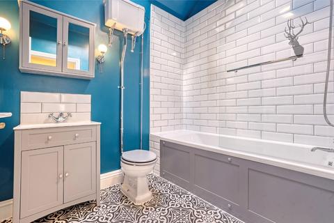 undefined, Bow Road, Bow E3