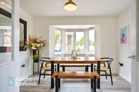 4 bedroom detached house for sale, Spring Gardens, Sutton Valence, ME17