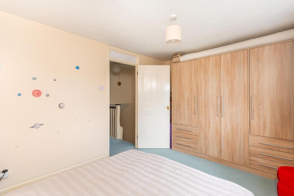 2 L1 HFS - Bedroom E.jpg