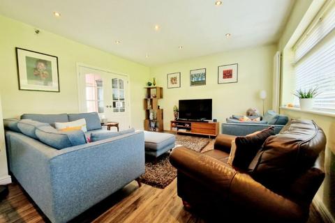 undefined, Circular Road, Prestwich, M25